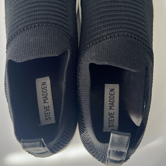 Steve Madden Beale Women’s Black Knit Slip-On Sneakers 8.5 - Picture 7 of 8